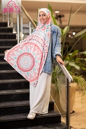 Scarf with semon and white colors