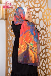Scarf with interwoven colors in Sufi style