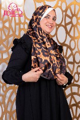  Satin scarf with tiger pattern in gold and brown colors